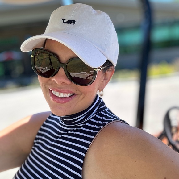 Meet your Posher, Meisha - Picture 2 of 2